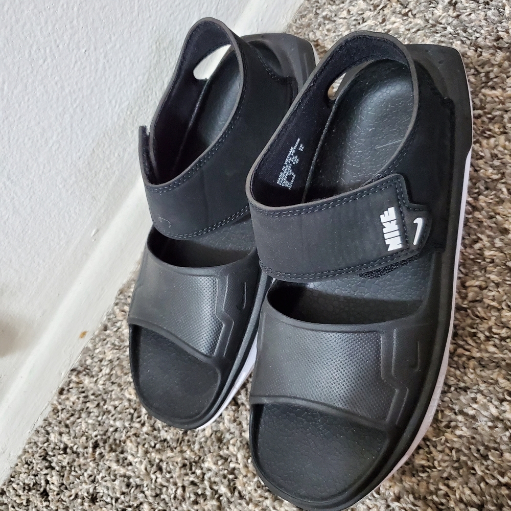 Nike sandal